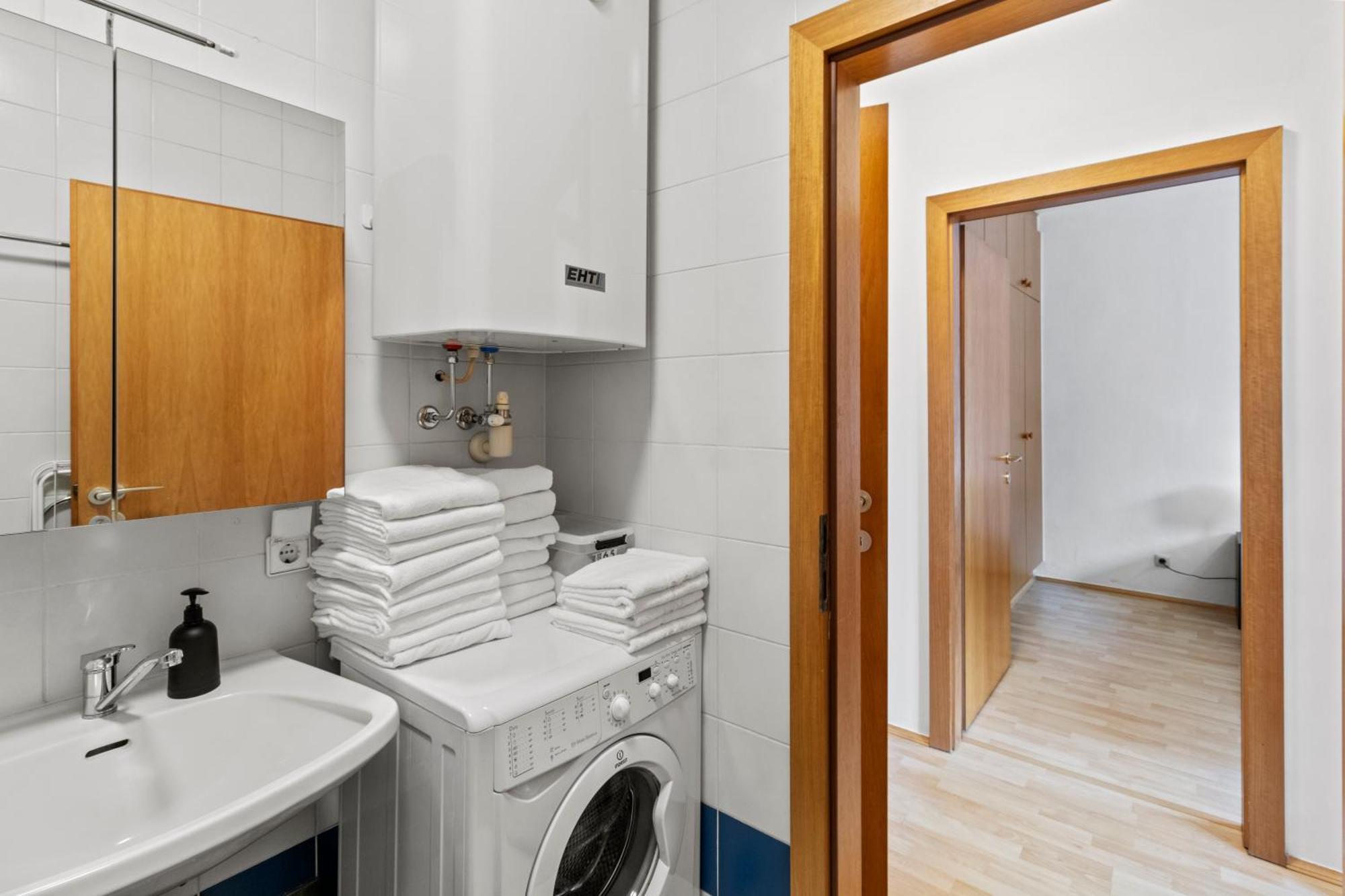 Zentrale Am Redbull-ring Apartment *